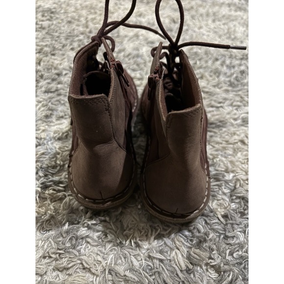 Clark's Tamitha Boots Purple Suede Sz 7 Euc - Picture 3 of 7